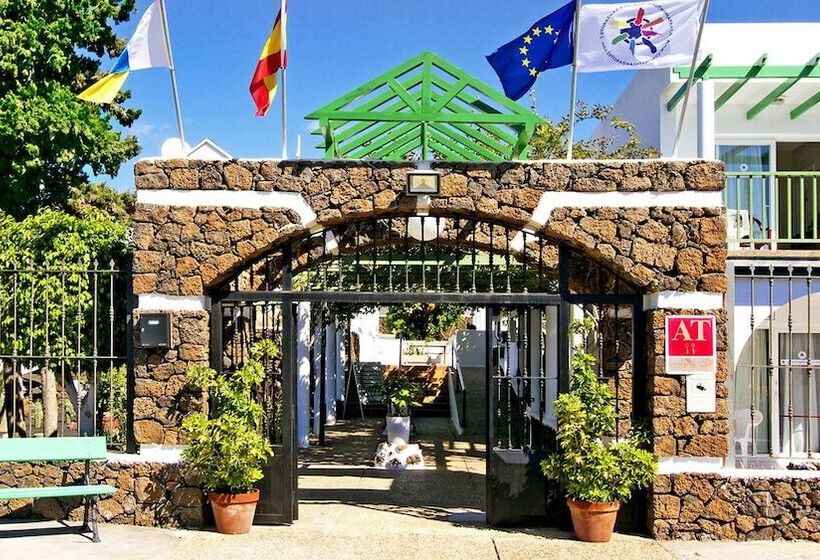 Guacimeta Apartamentos