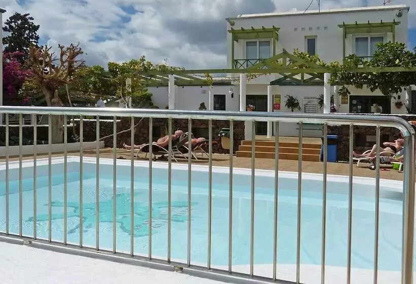 Guacimeta Apartamentos