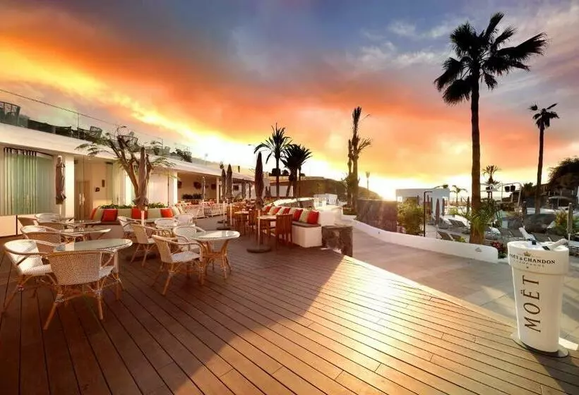 Hard Rock Hotel Tenerife