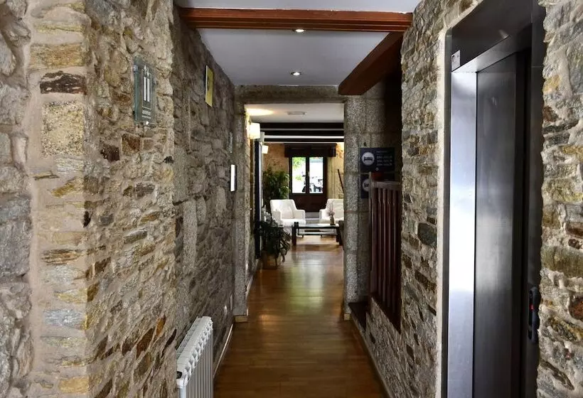 ホテル Alda Algalia