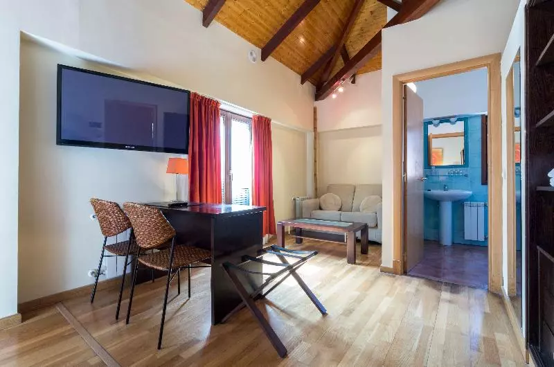 ホテル Alda Algalia