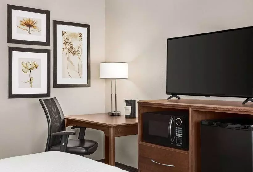 Отель Americinn By Wyndham Baudette