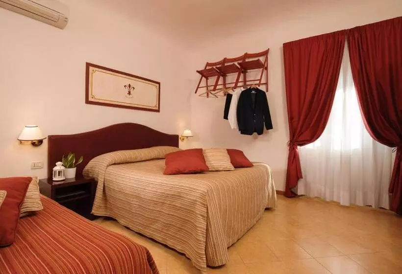 Hotelli Cardinal Of Florence   Recommended For Ages 25 To 55