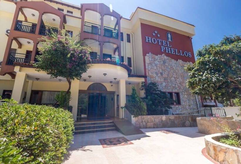 هتل Club Phellos