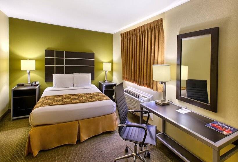 فندق Country Hearth Inn Knightdale Raleigh