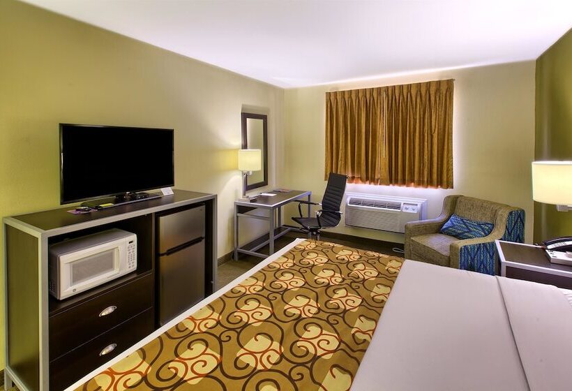 فندق Country Hearth Inn Knightdale Raleigh