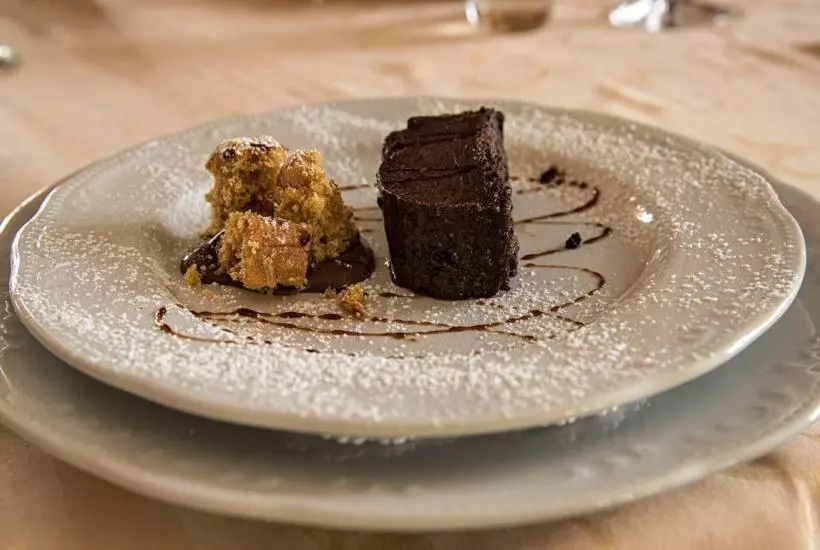 Отель Albergo Dei Bersaglieri