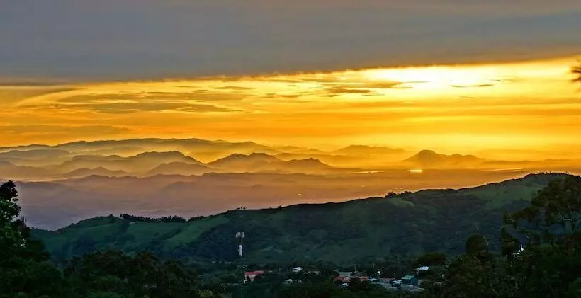 Отель El Establo Mountain