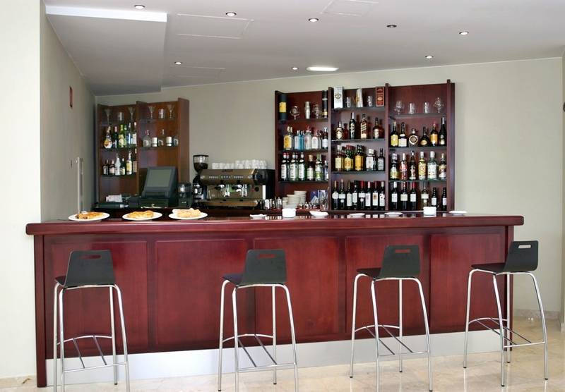 Отель Exe Plaza Delicias