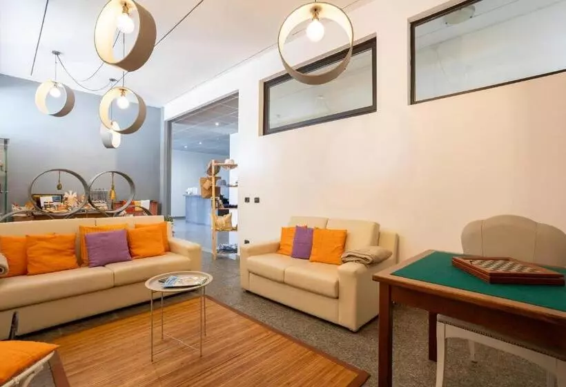 Отель Fontaine Bleue