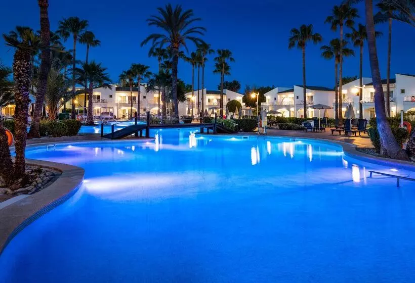 Garden Saladina - Adults Only