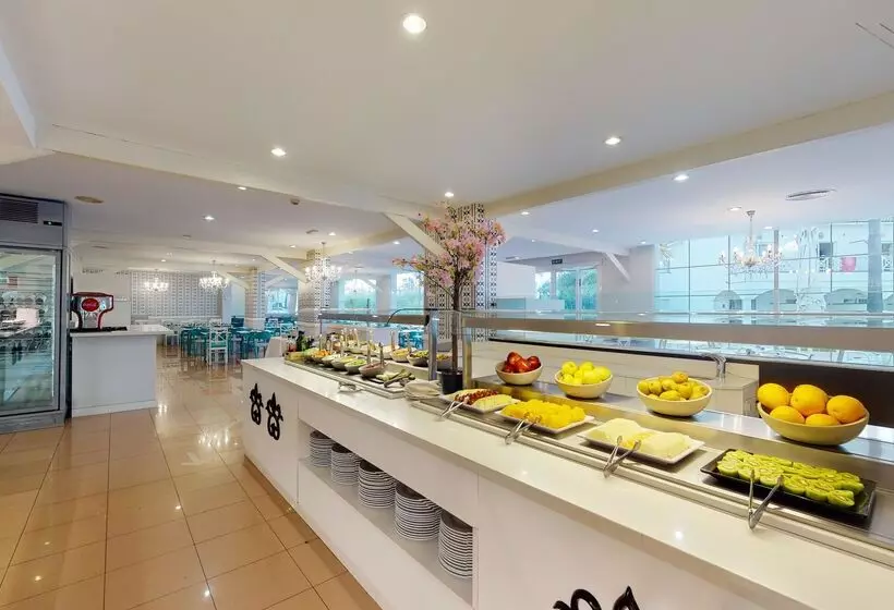 Garden Saladina - Adults Only