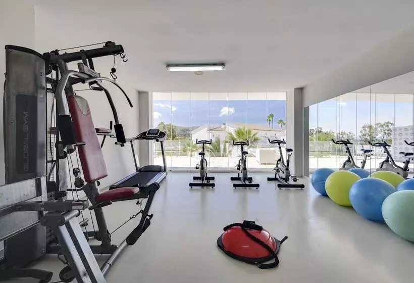 Garden Saladina - Adults Only