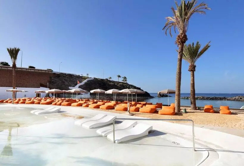 Hard Rock Hotel Tenerife