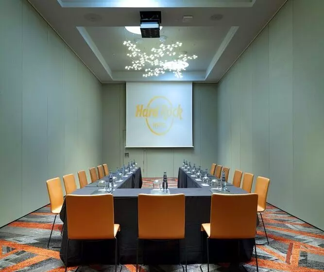 Hard Rock Hotel Tenerife