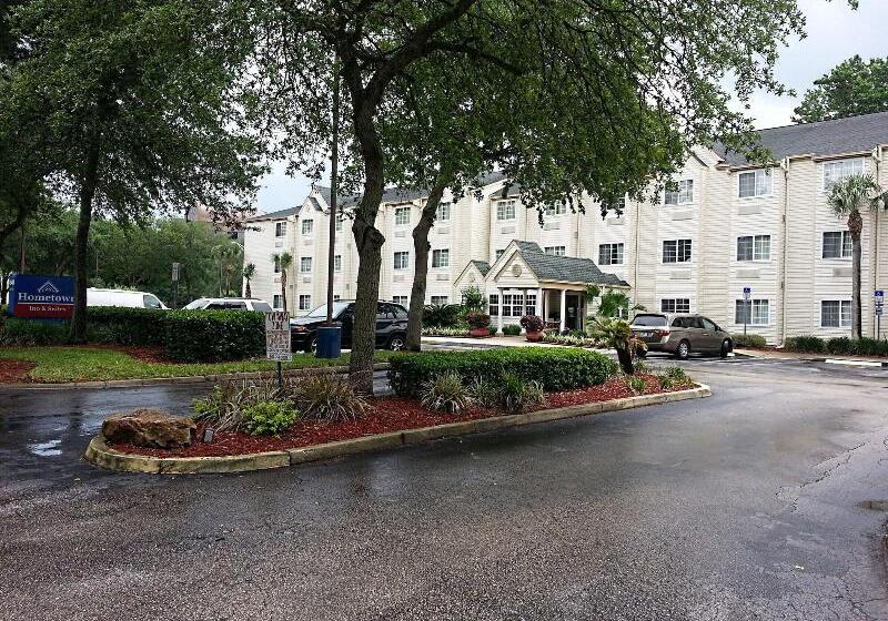 Отель Hometown Inn & Suites Jacksonville Butler Blvd./southpoint