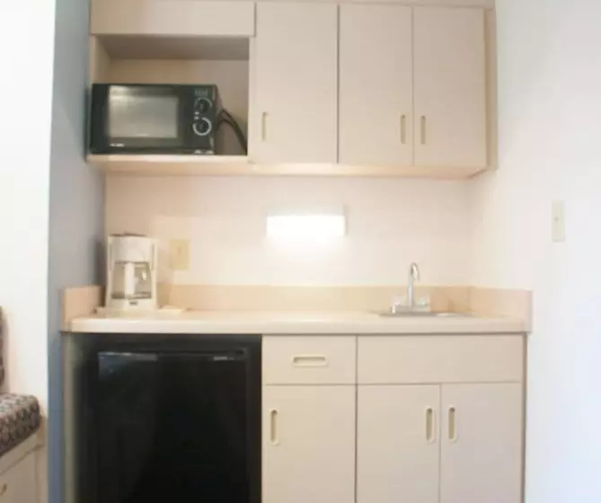 酒店 Hometown Inn & Suites Jacksonville Butler Blvd./southpoint