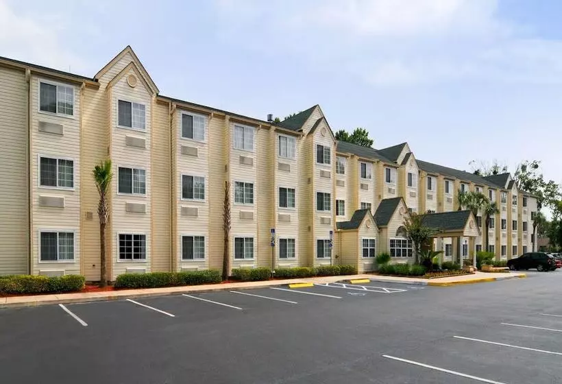 酒店 Hometown Inn & Suites Jacksonville Butler Blvd./southpoint