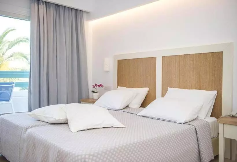 Отель Mastichari Bay