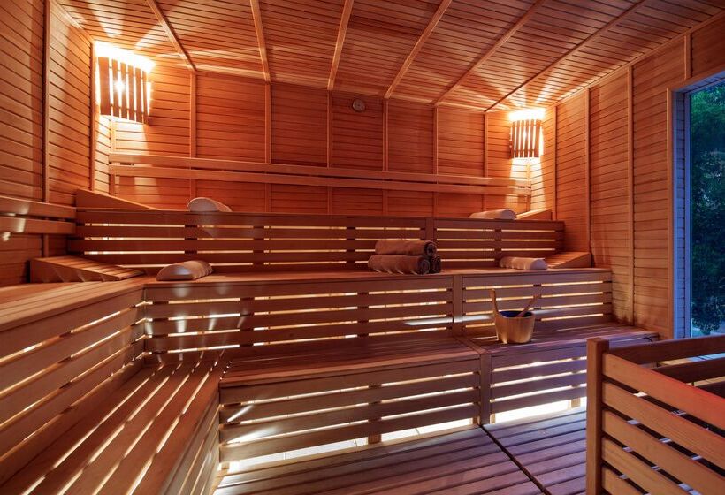 هتل Papillon Belvil