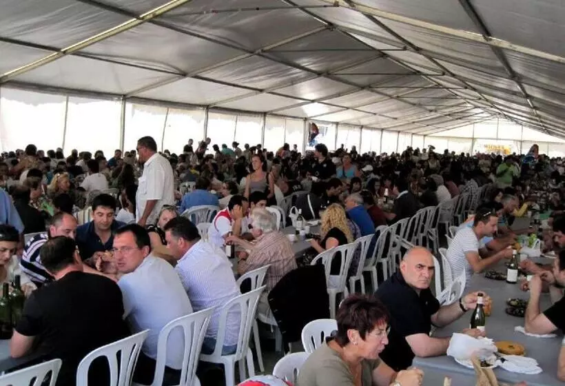 호텔 Pensión Teyma