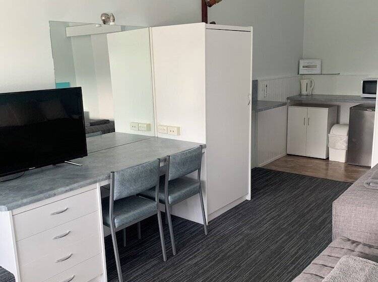 ホテル Robetown Motor Inn & Apartments