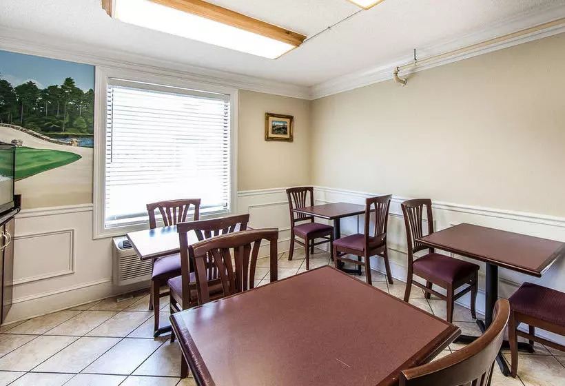 OYO Hotel Rome GA Historic District