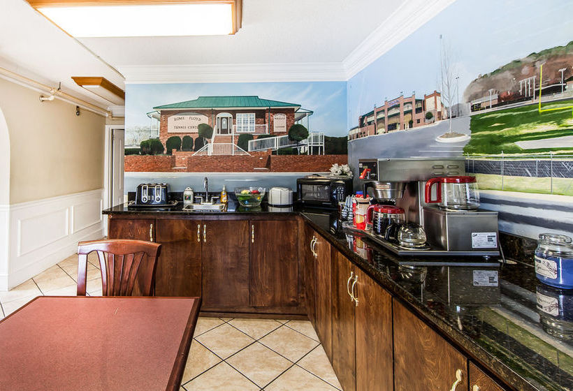 OYO Hotel Rome GA Historic District