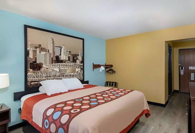 Отель Super 8 By Wyndham Eddyville/kuttawa