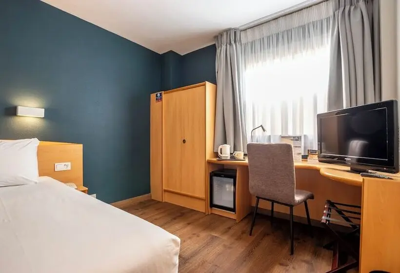 هتل Travelodge Murcia
