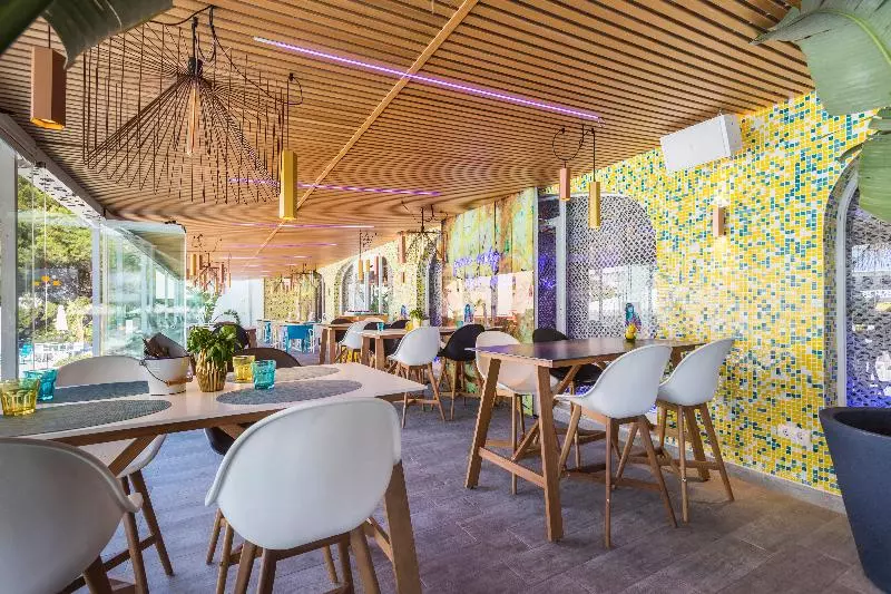 Sotavento Club Apartments  Adults Only