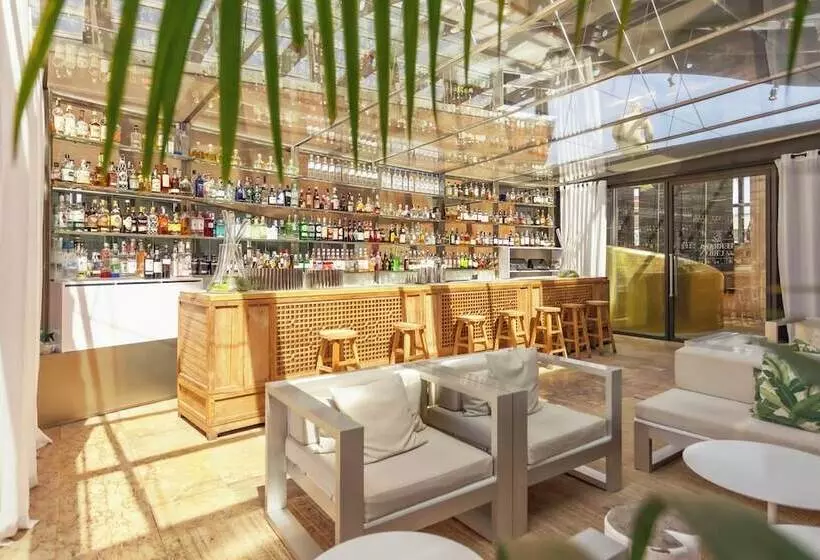 Urban, A Member of Design Hotels