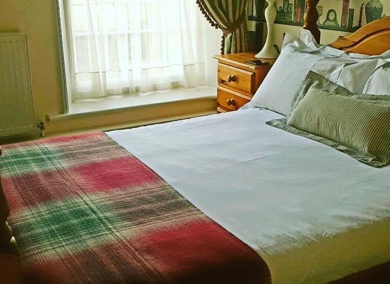 הוסטל The Castle Inn