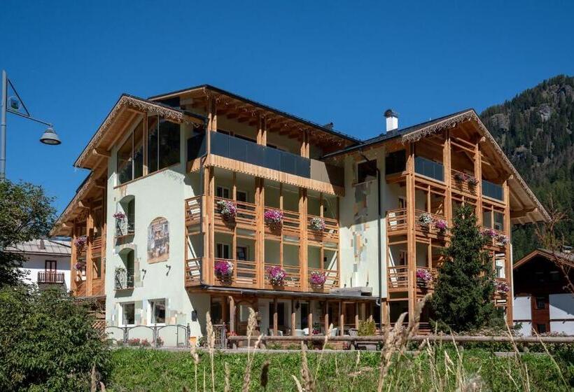 호텔 Albergo Garni Edy