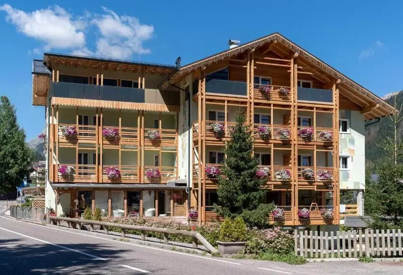 هتل Albergo Garni Edy