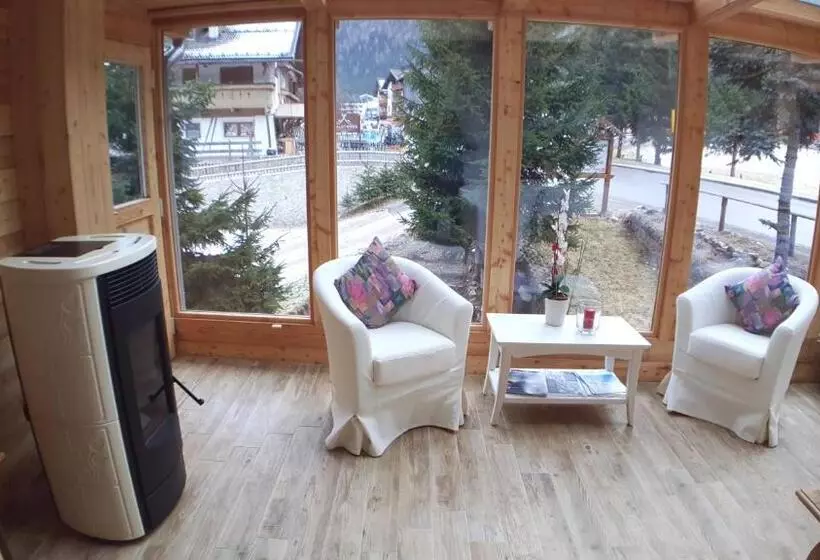 هتل Albergo Garni Edy