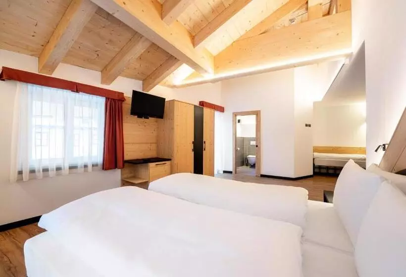 هتل Albergo Garni Edy