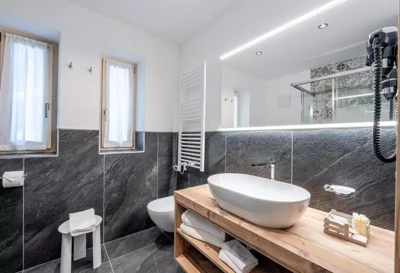 هتل Albergo Garni Edy