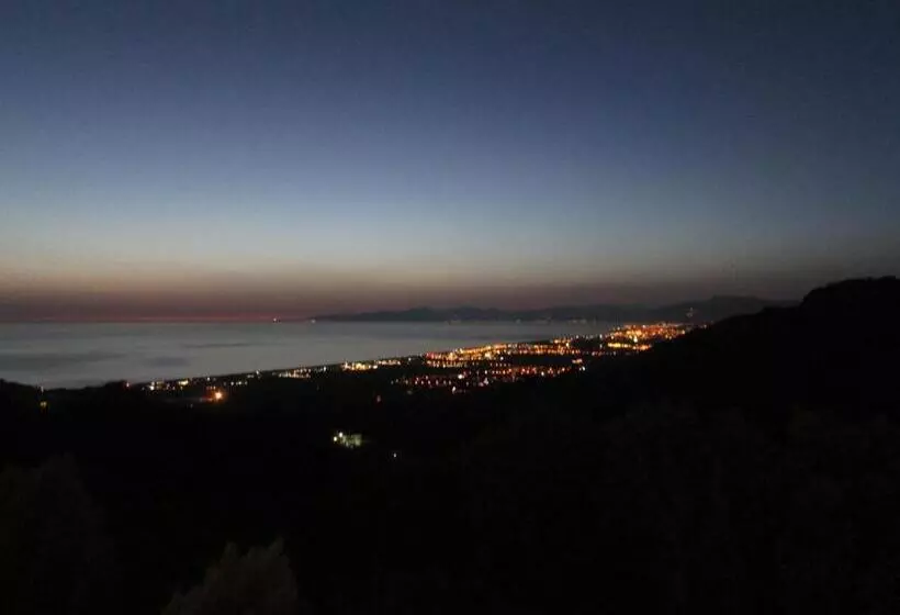 ホテル Bellavista