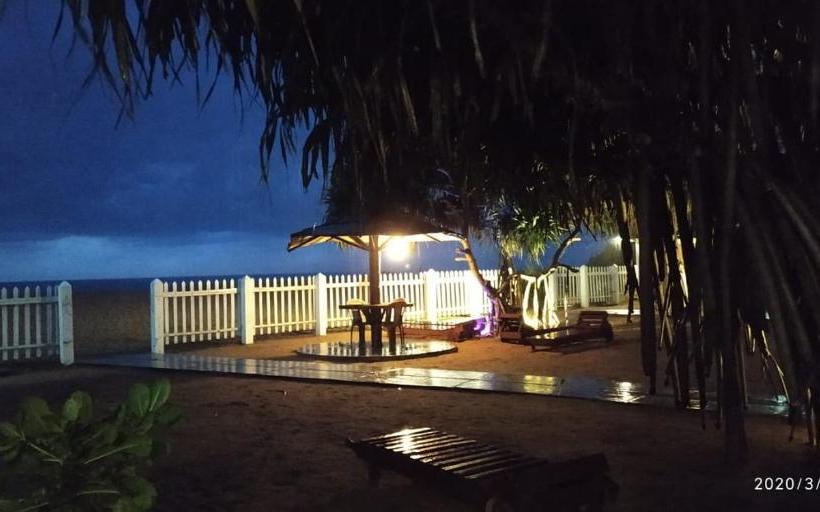 ホテル Green Shadows Beach