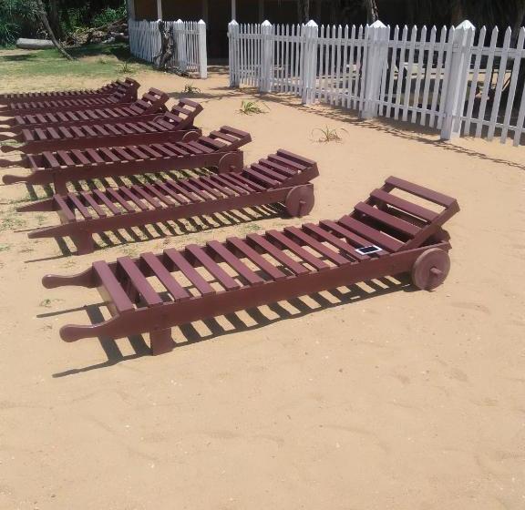 ホテル Green Shadows Beach