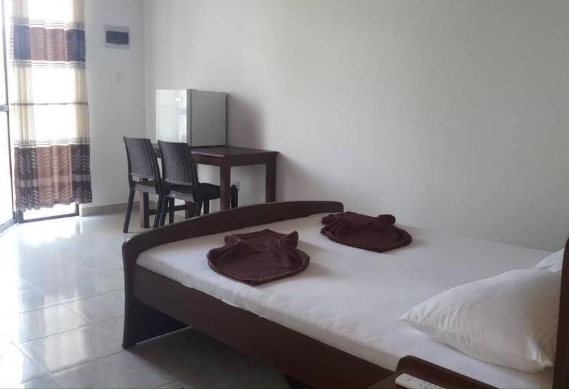 ホテル Green Shadows Beach