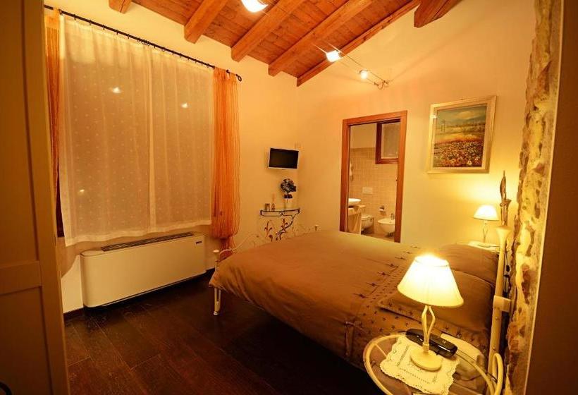 בית מלון כפרי Locanda Gli Ulivi