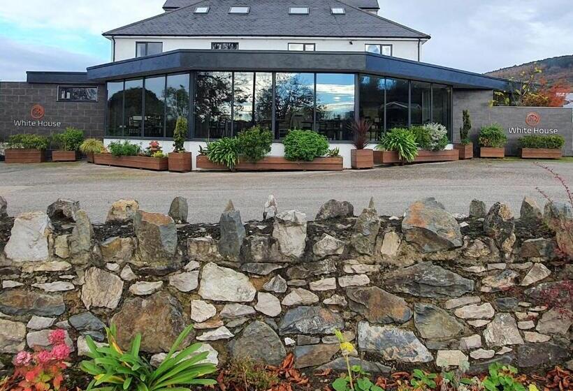 ホテル White House