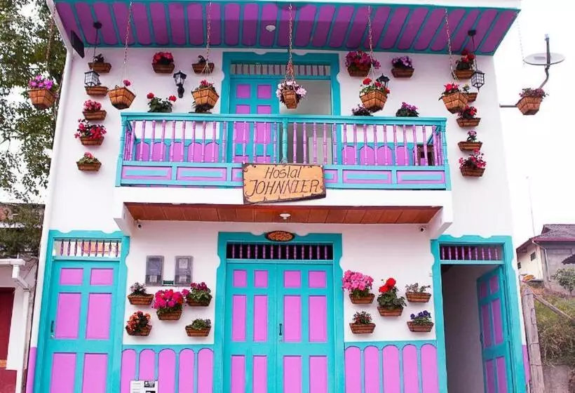 ペンション Hostal Johnnier