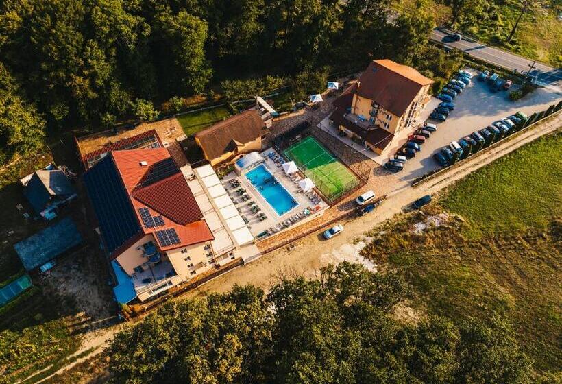 پانسیون Metropol