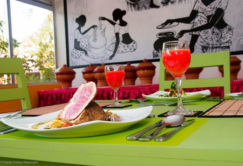 בית מלון כפרי Ariyana Wellness Retreat Yala