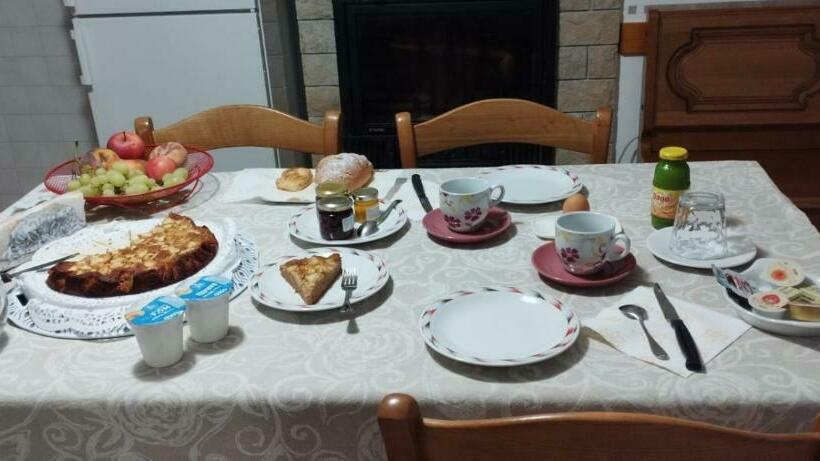 ホテル Bed & Breakfast Castello Regina