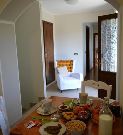 ホテル Bed & Breakfast Castello Regina