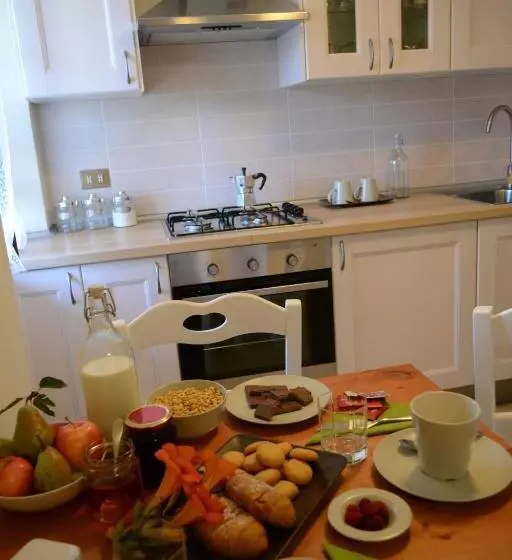 Hotelli Bed & Breakfast Castello Regina